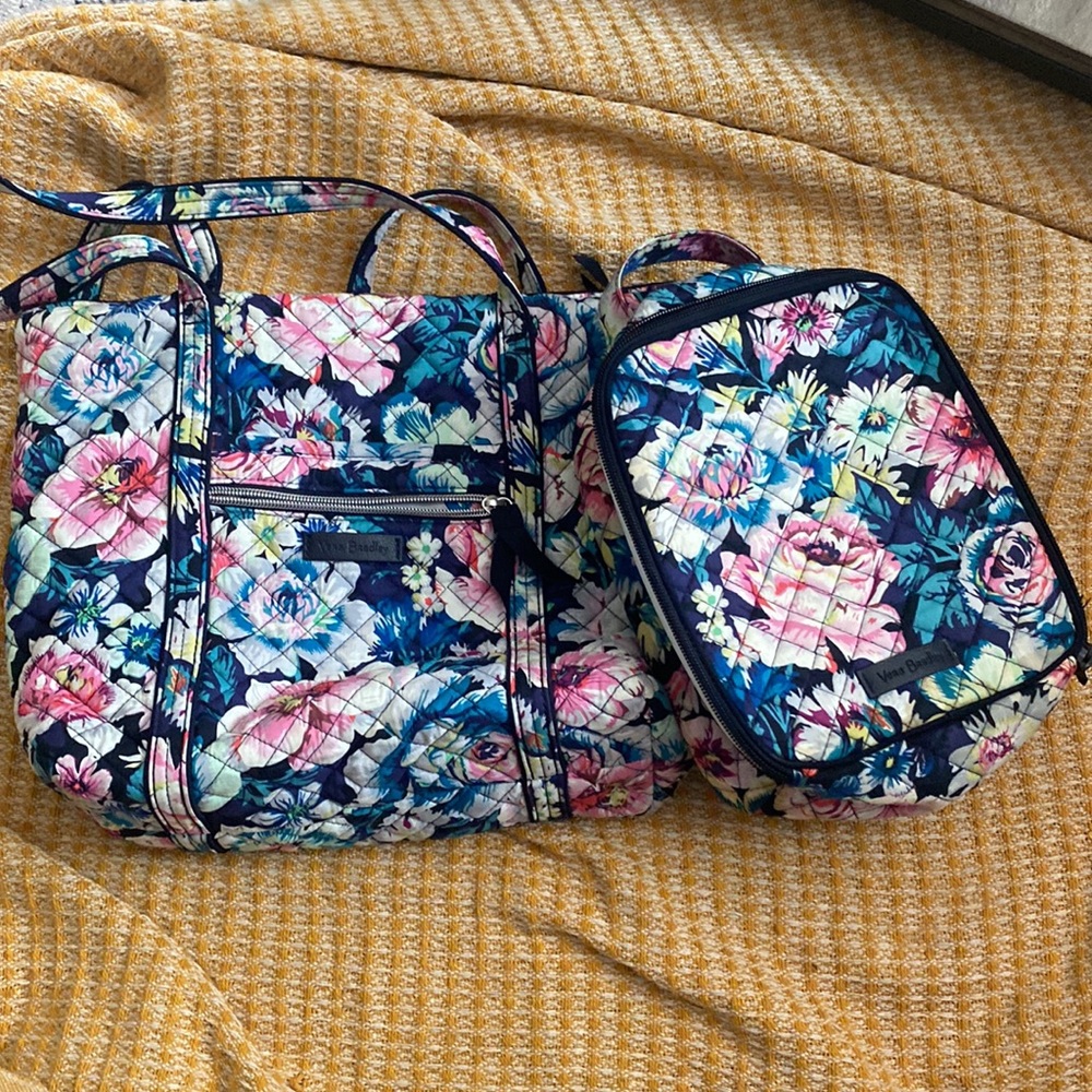 Vera Bradley tote and lunch bunch